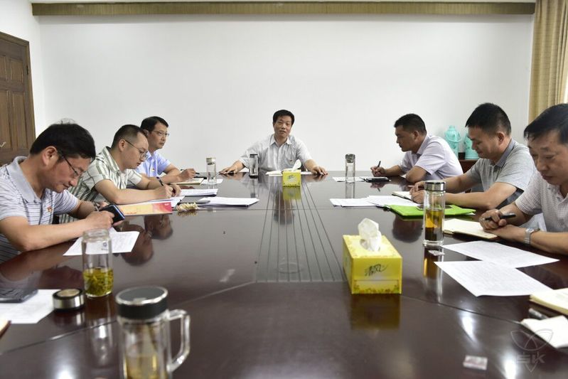 农场公司机关党支部召开支部党员大会