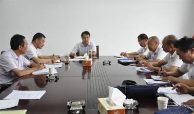 农场公司召开精准帮扶专项资金使用落实会议