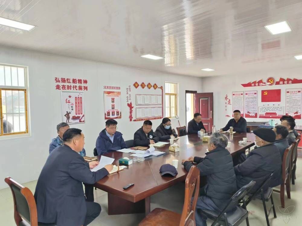邵正林出席指导林西居委会党支部组织生活会